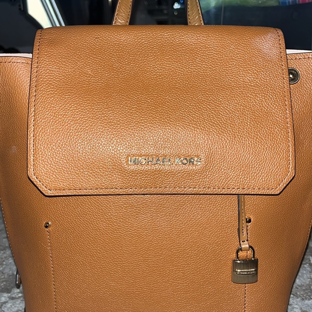 Beautiful Michael Kors Backpack! - image 2